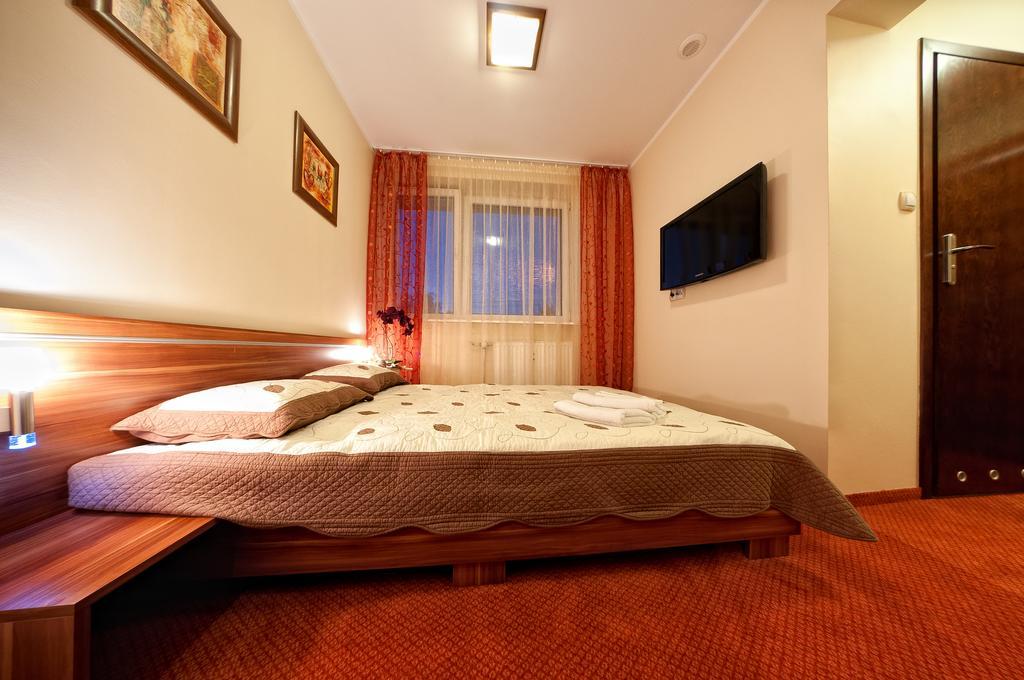 Hotel-24 Płock Kültér fotó
